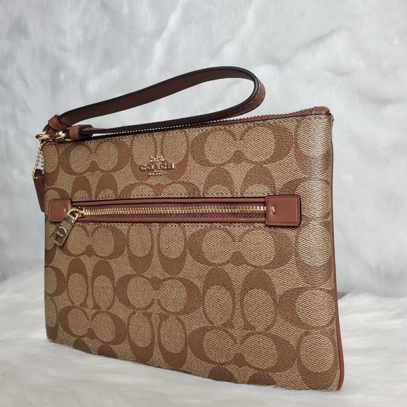 Coach Bags Coach Gallery Pouch In Signature Canvas Poshmark